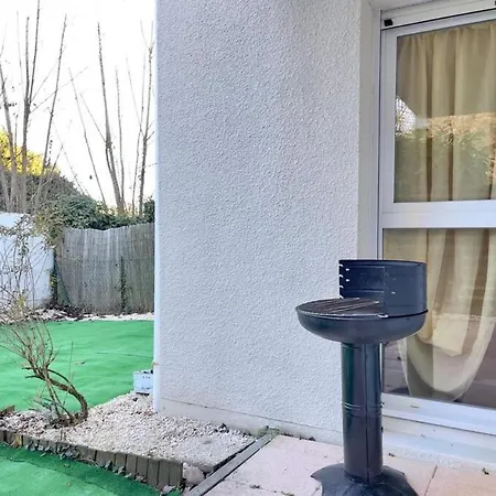 Apartment Moderne Bordelais. *